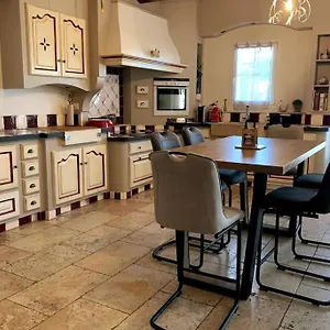 La Maison Des Papillons De Charme Alpilles Aureille